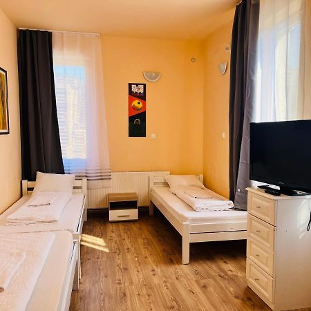 Aparthotel Gabor Panzio Gyál Exteriér fotografie