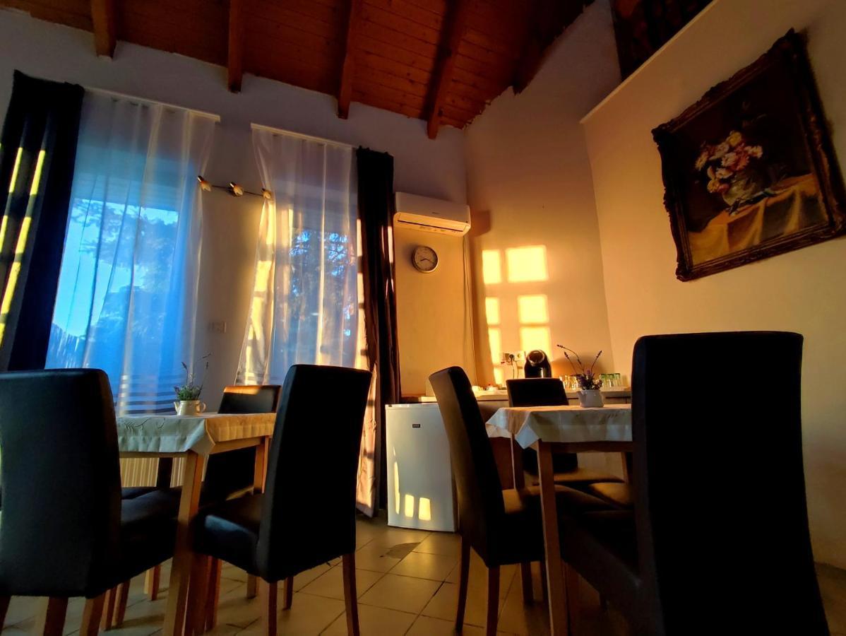 Aparthotel Gabor Panzio Gyál Exteriér fotografie
